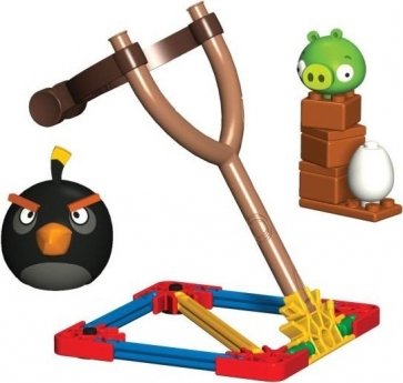 image : Catapulte Angry Birds - Black Bird vs Medium Minion Pig